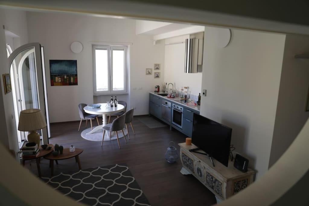 Apartment Moderno Attico In Centro Storico *